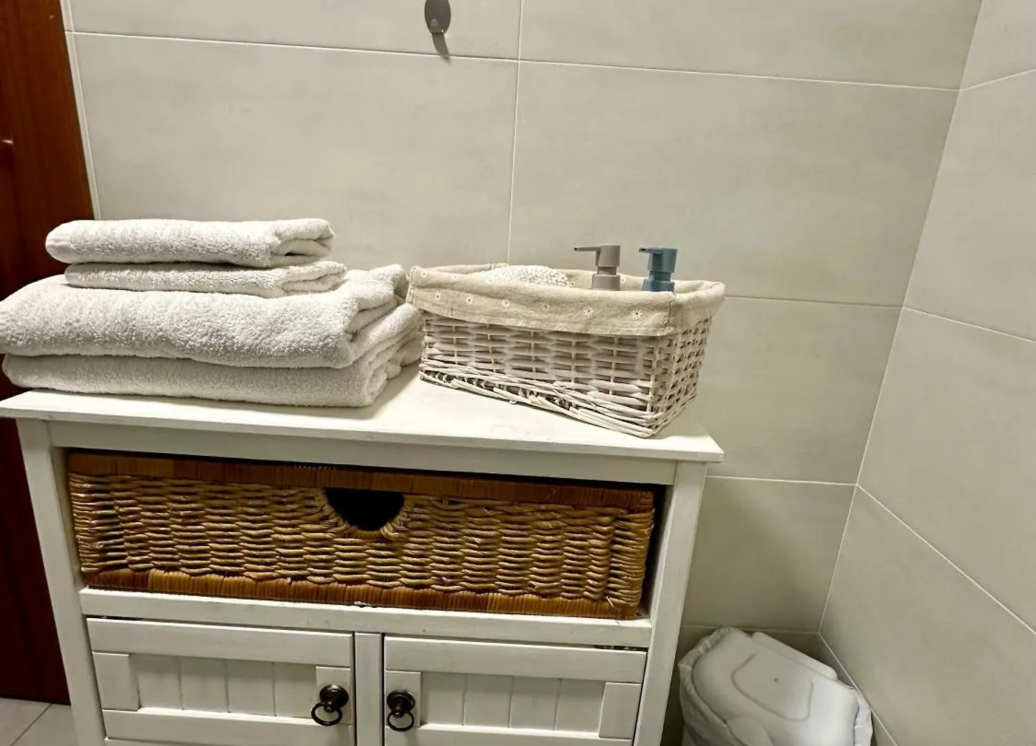 Habitacion Confort Centro Para 2 Personas 格拉纳达 0*,  西班牙