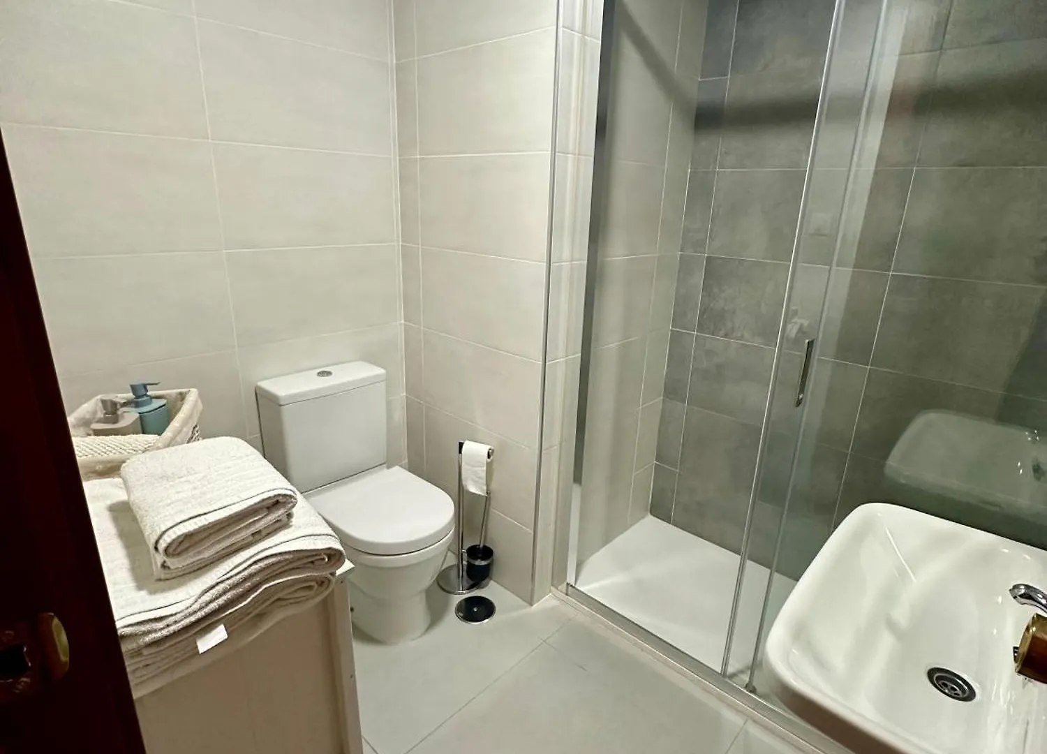 Habitacion Confort Centro Para 2 Personas 格拉纳达 0*,  西班牙