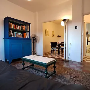 Private Apart For 4 Pax Apartamento